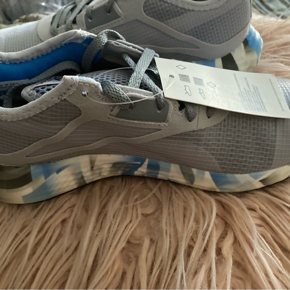 Reebok Flashfilm 3.0 Cross Trainer, True Grey/white/Horizon Blue, Size 5.5. New - Picture 9 of 11